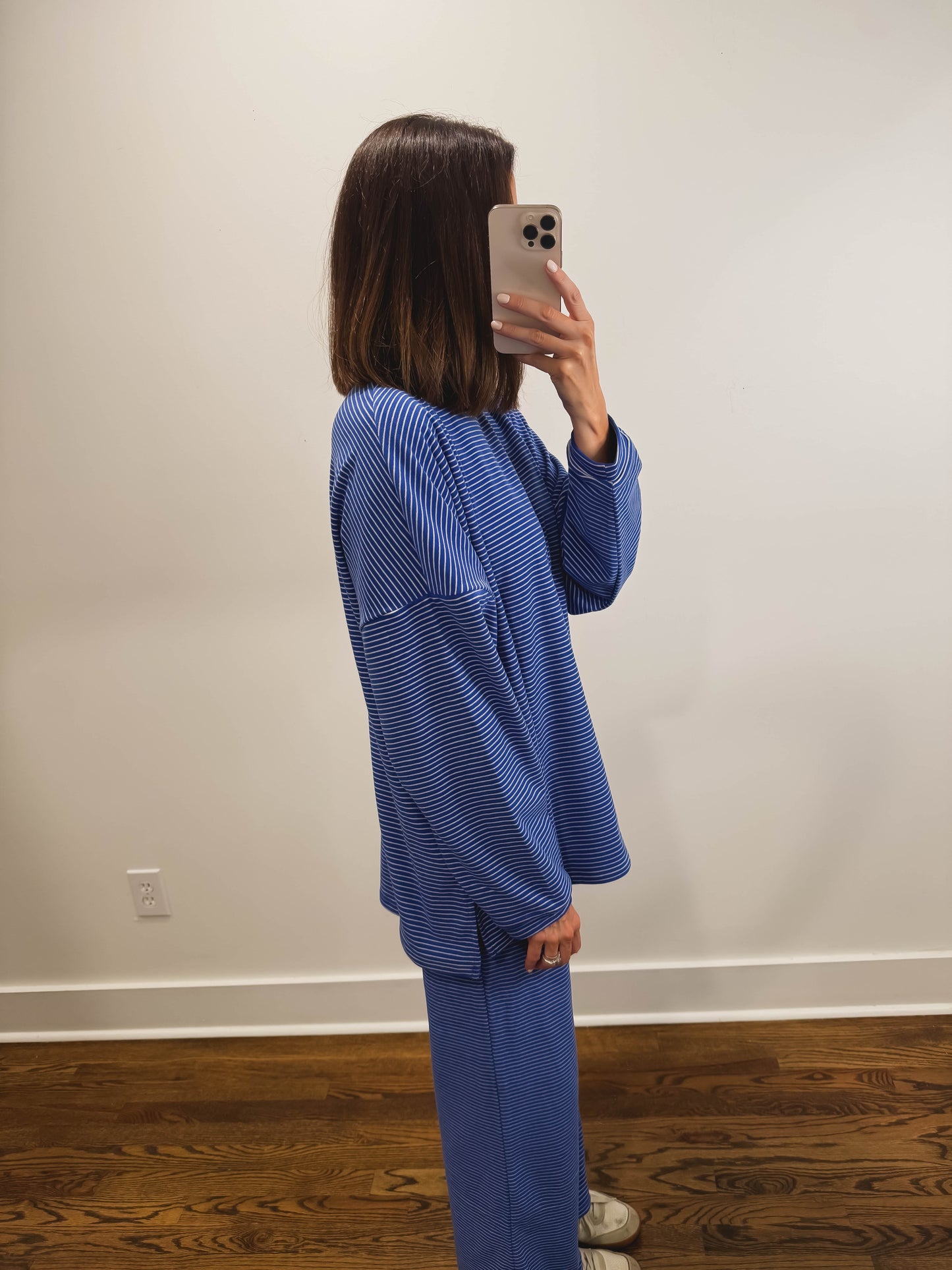 The Levi Pants in Royal Blue