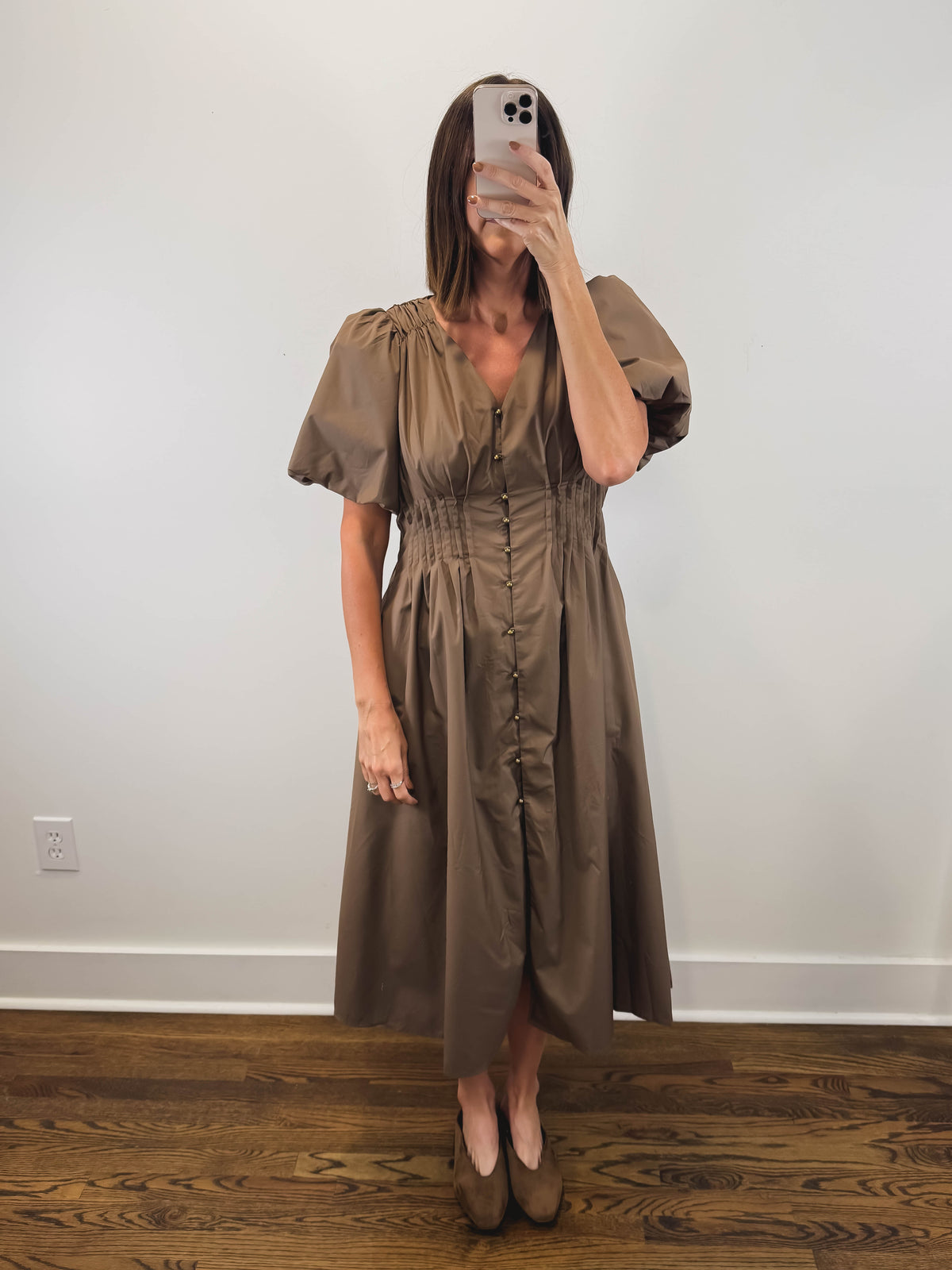 The Cinnamon Dress | Mocha Puff Sleeve Midi Dress