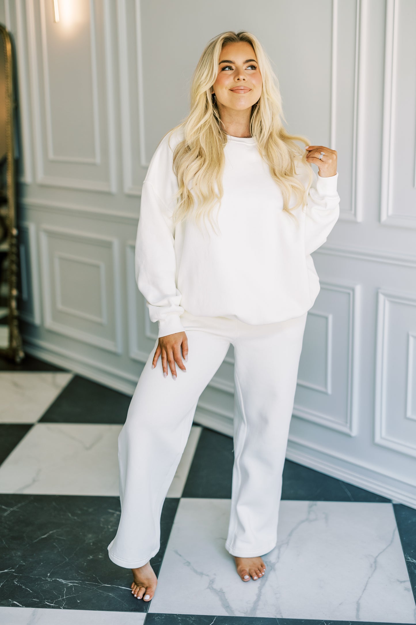 The Caley Sweatpants in Seashell Ivory