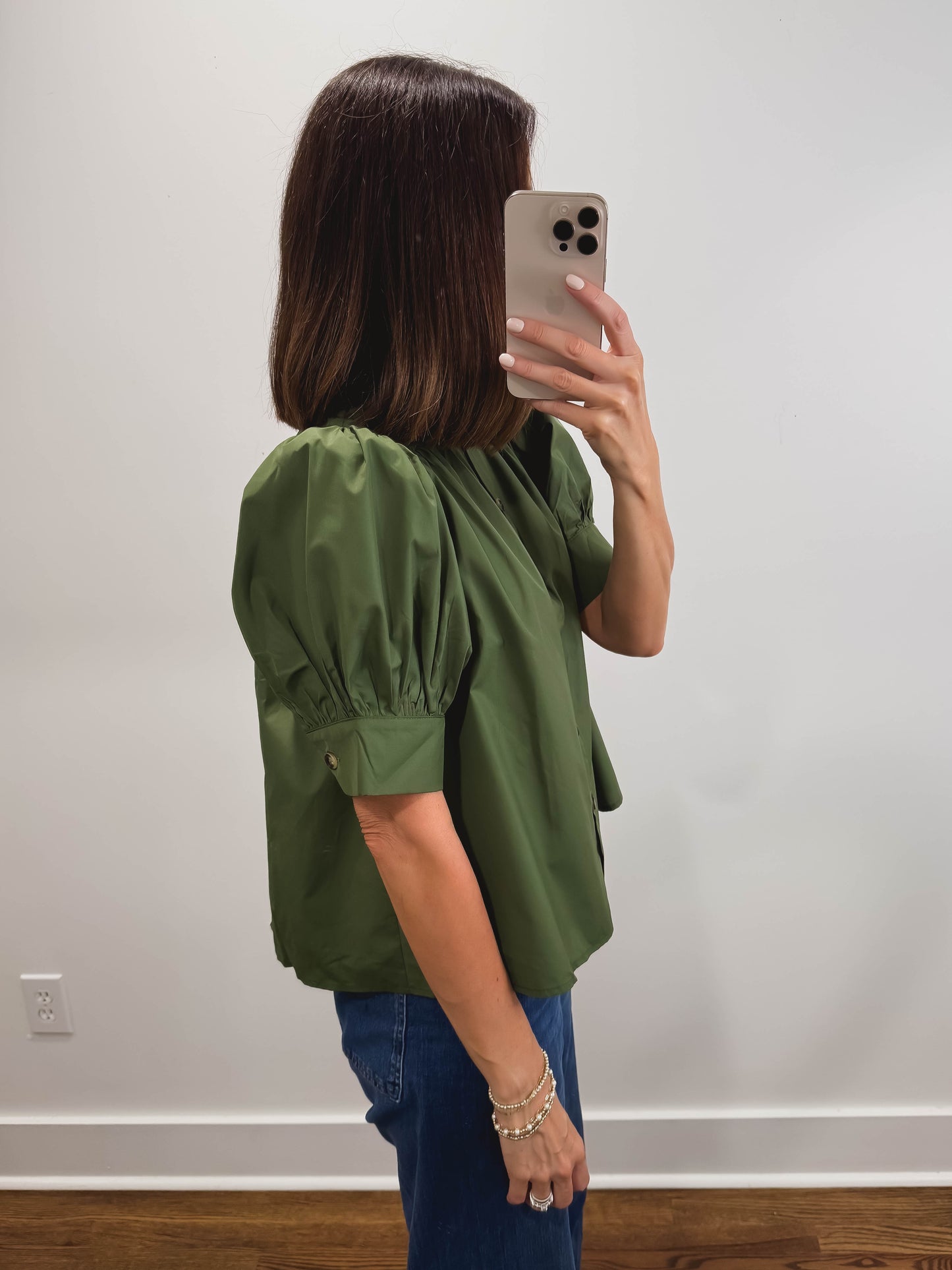 The Willow Short Sleeve Top in Green