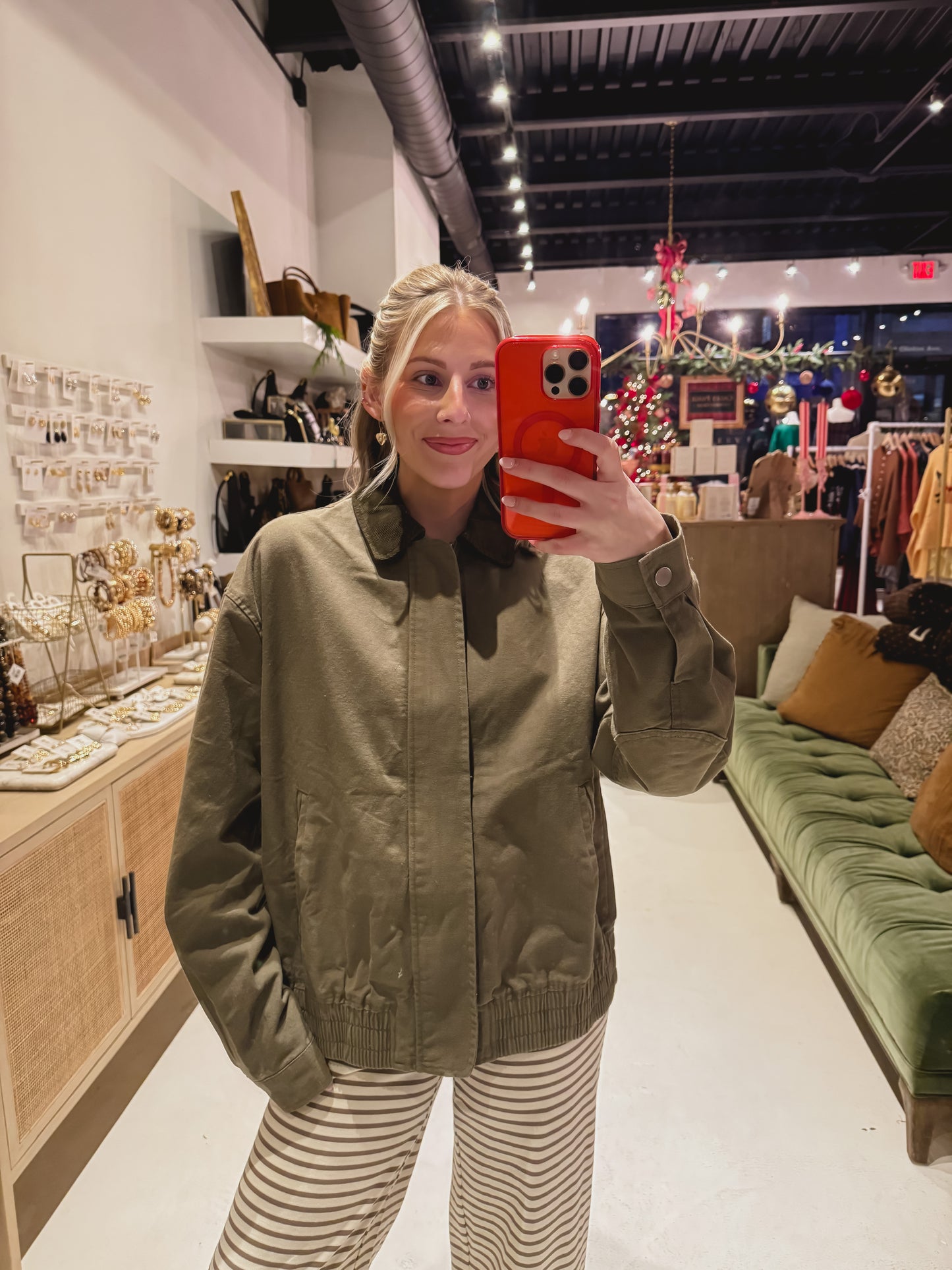 Bomber Barn Jacket in Army Green