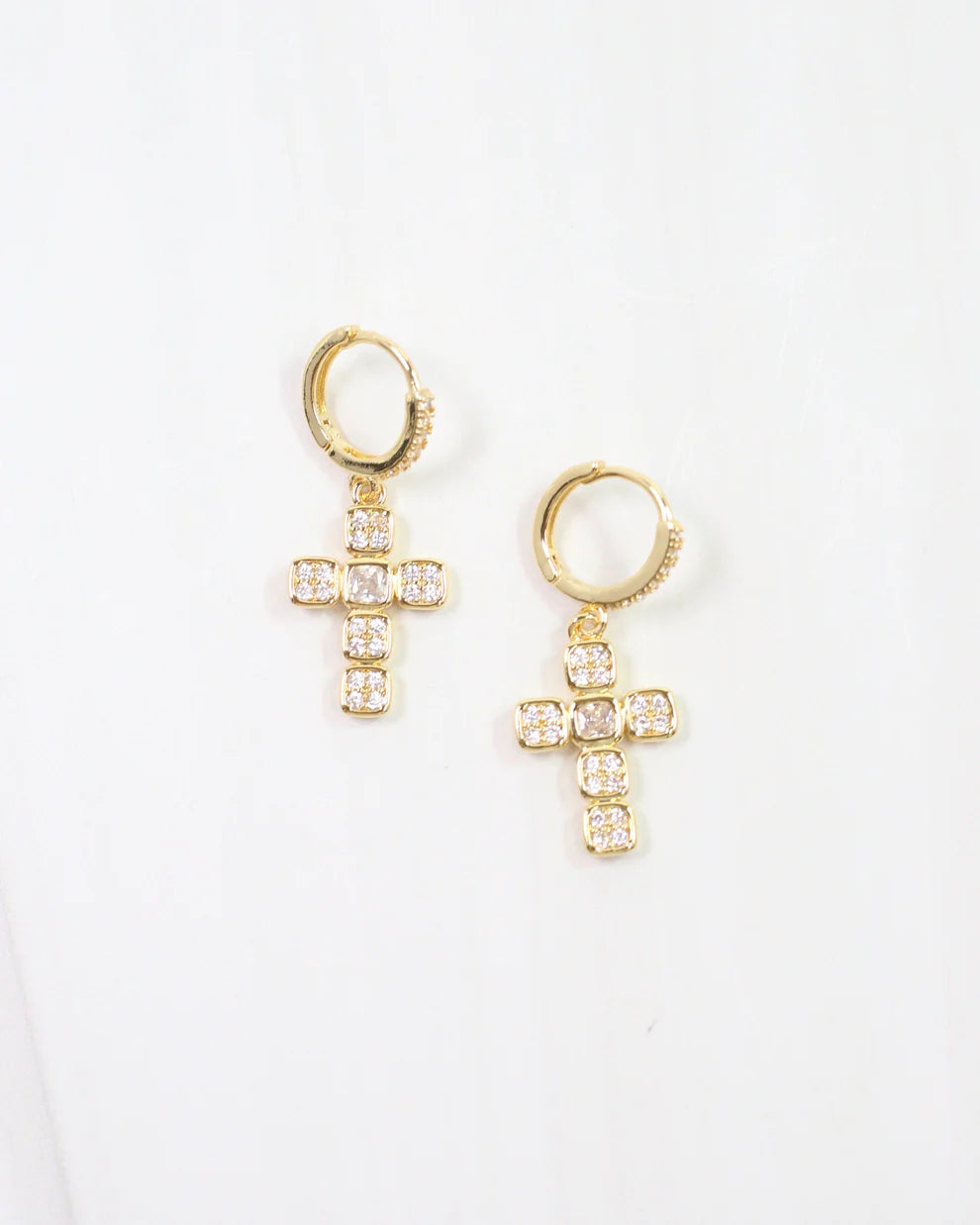 Nadia Cross Earring Gold