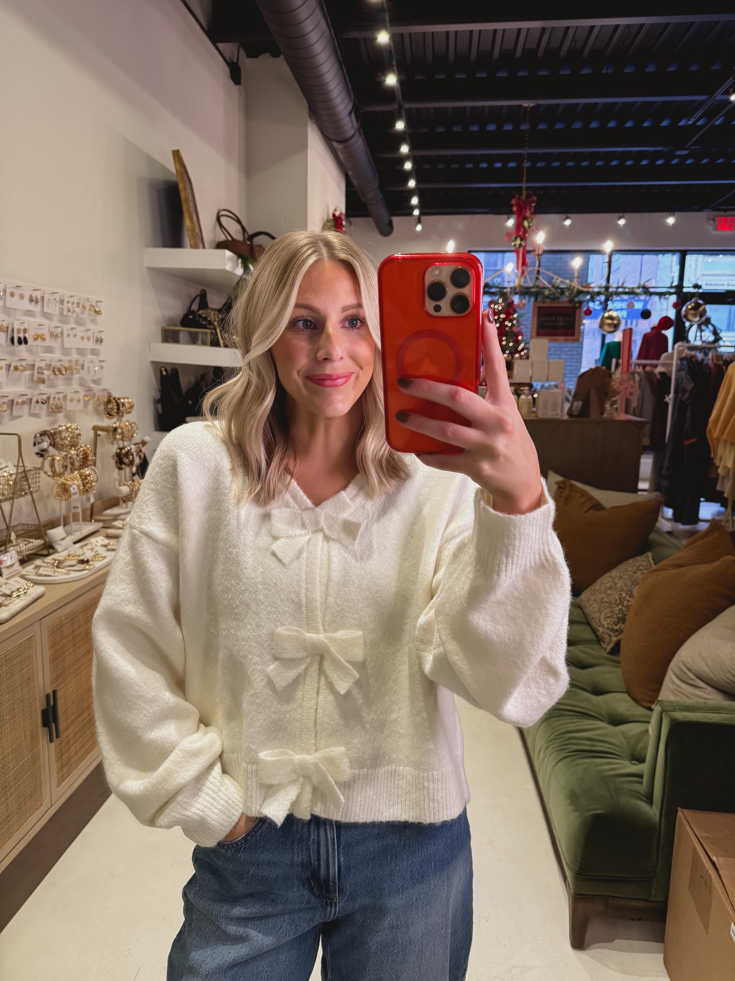 DOORBUSTER! The Cream Bow Cardigan