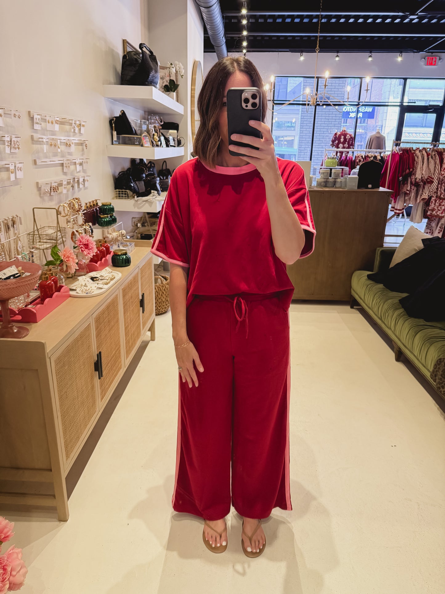 The Two Tone Set in Burgundy and Pink Trim
