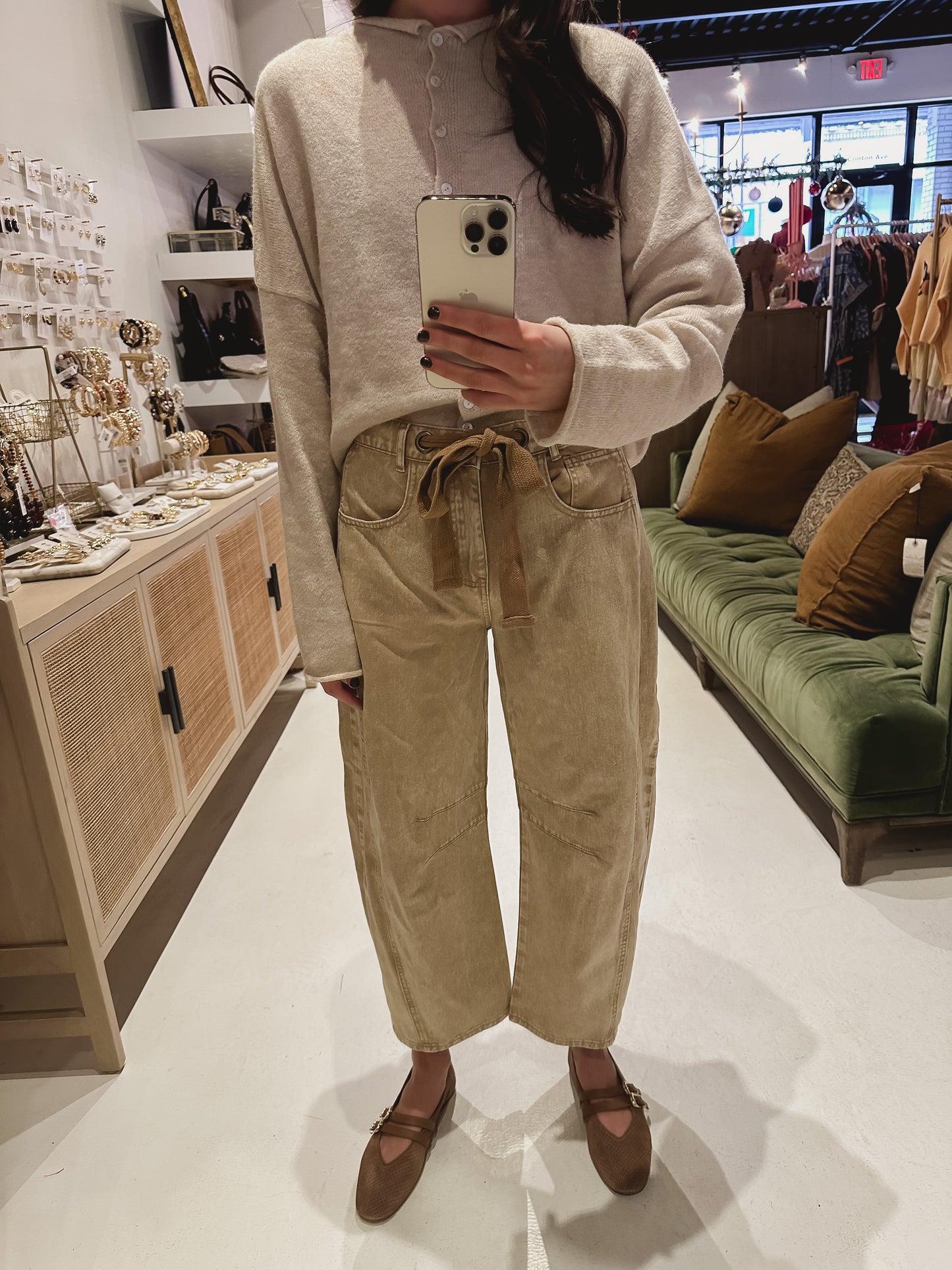 DOORBUSTER! Mineral Washed Eyelet Thru Belt Barrel Jean