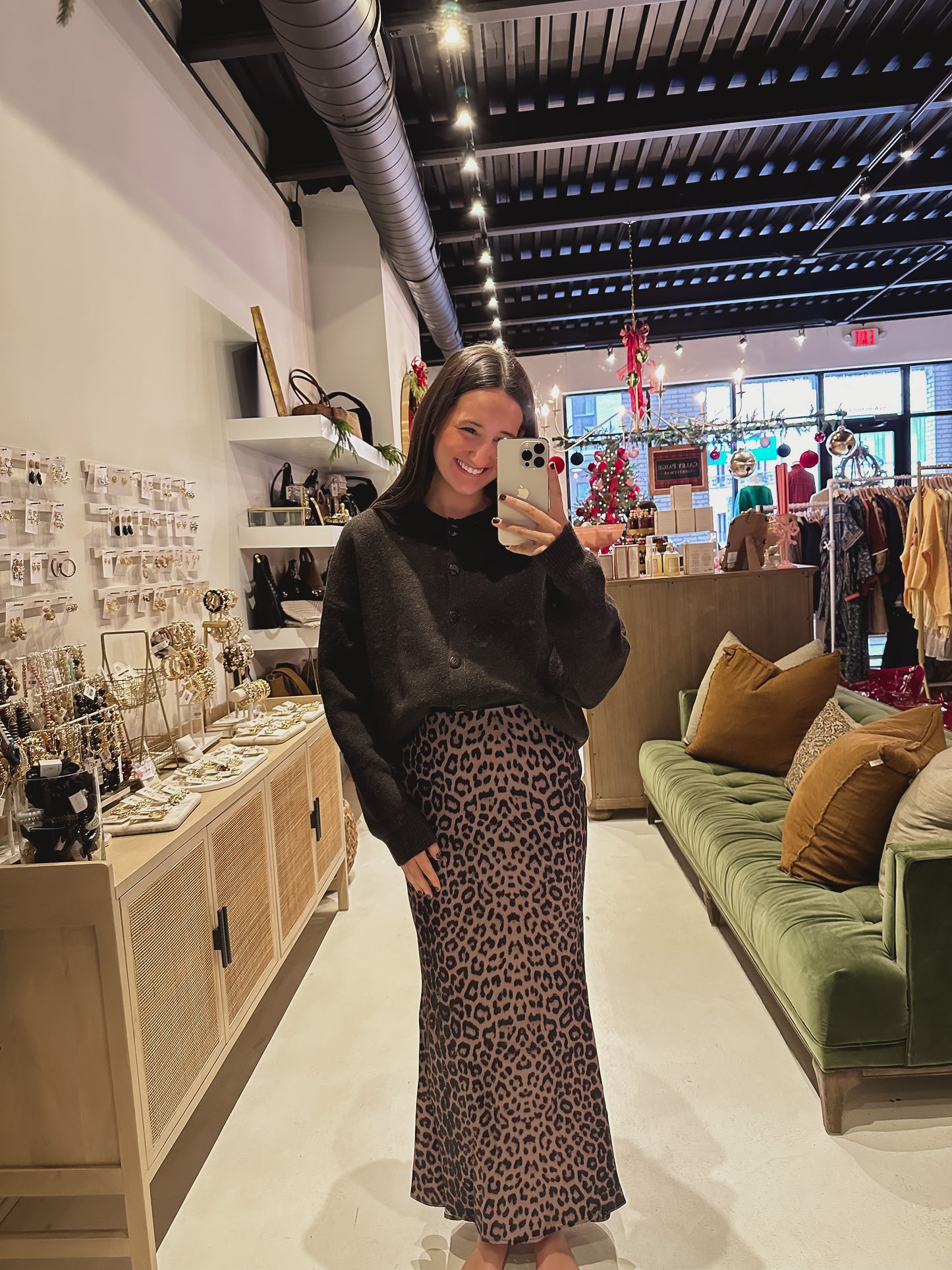 DOOORBUSTER! Leopard Silky Skirt