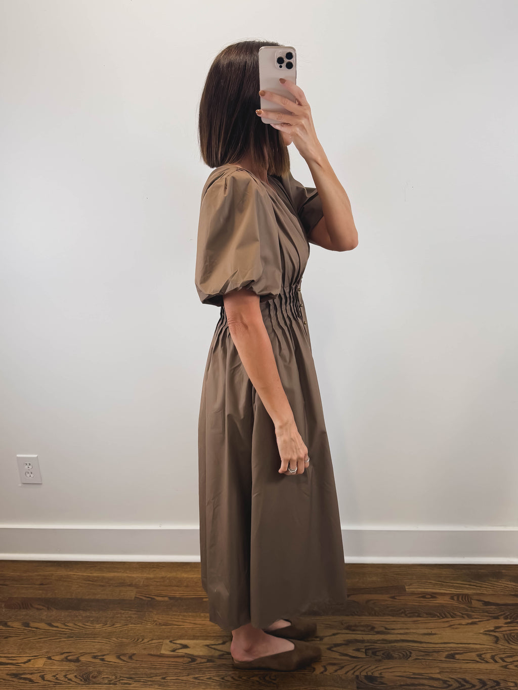 The Cinnamon Dress | Mocha Puff Sleeve Midi Dress