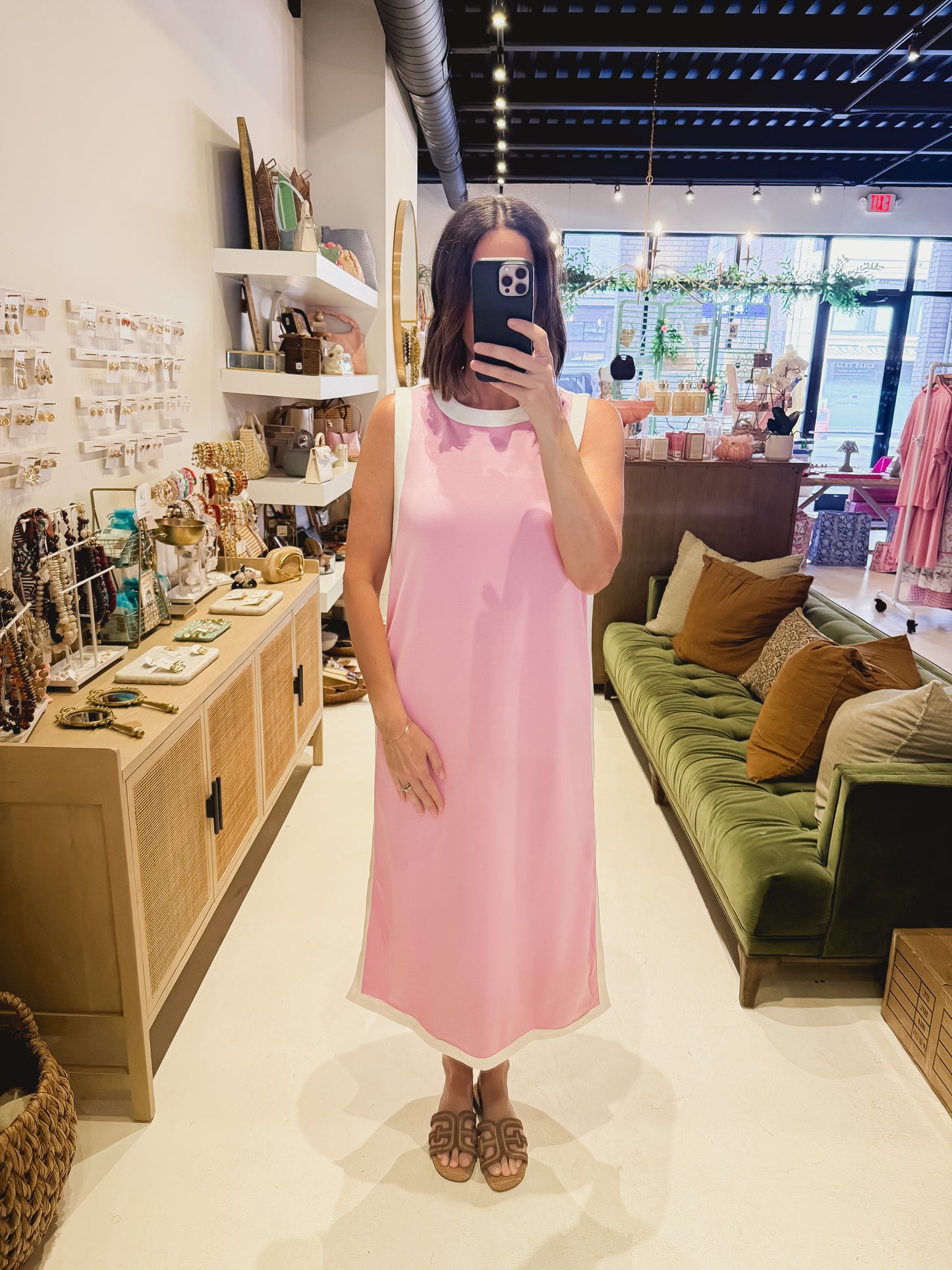 The Pink Contrast Trim Sleeveless Dress