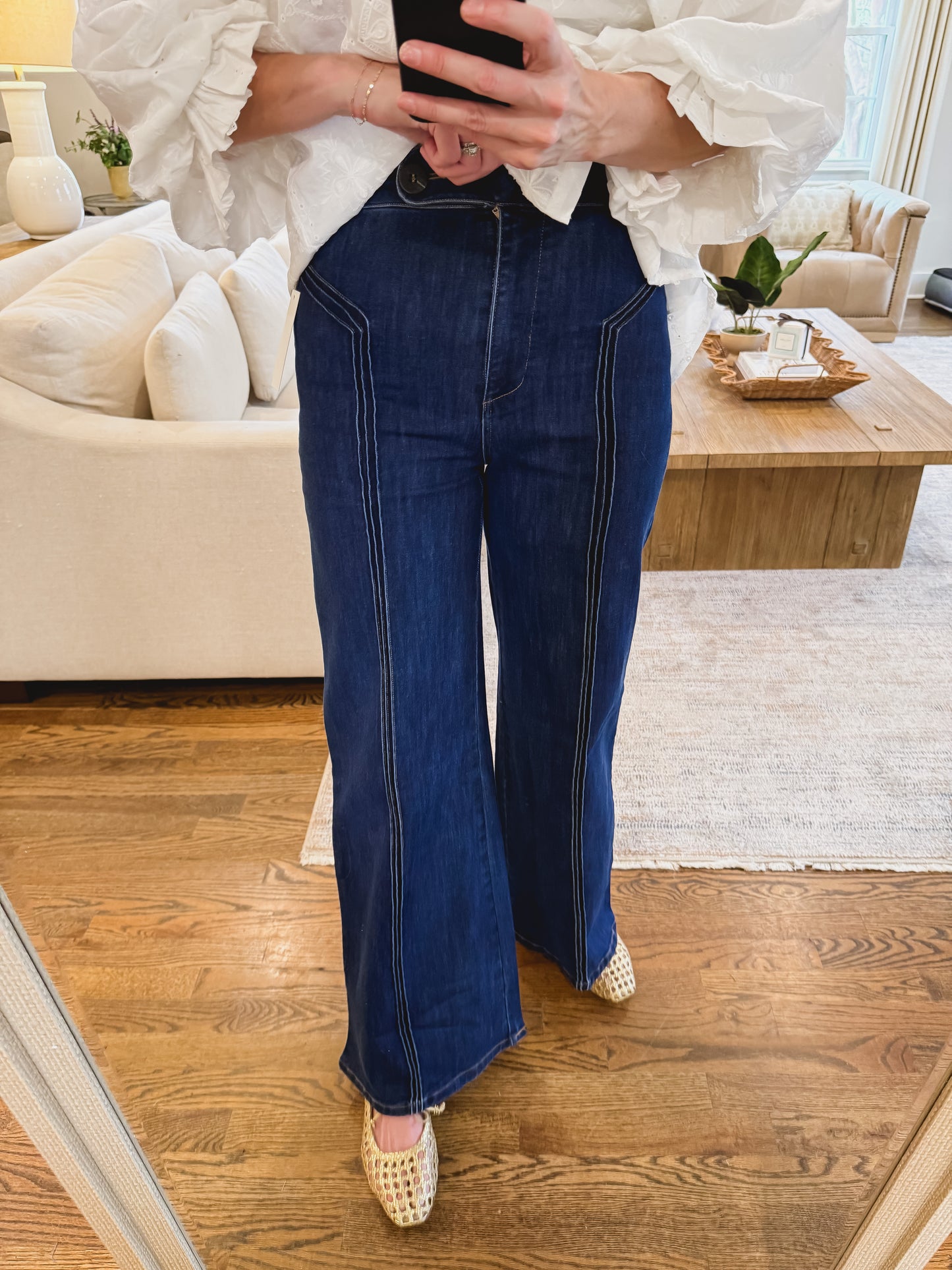 The Button Jeans in Dark Denim